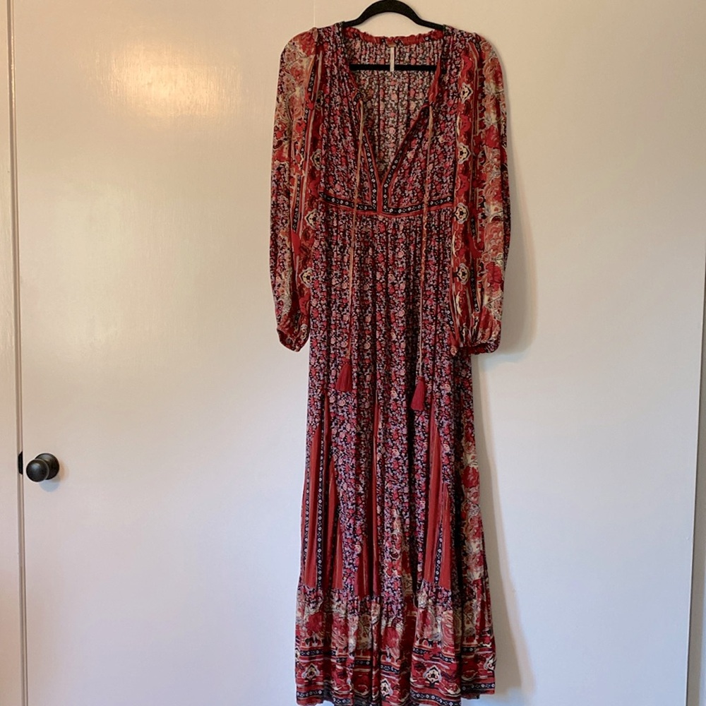 ‼️SOLD‼️ Free People Maxi Dress ❤️